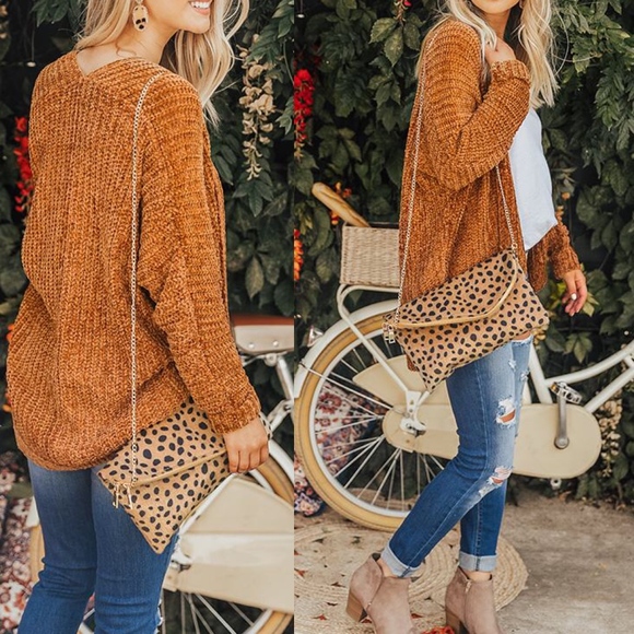 STACEY Softest MUST HAVE Chenille Cardigan - Picture 2 of 3